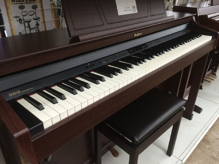 Roland Digital Piano「HP305-GP」入荷しました！！｜2023年01月26日