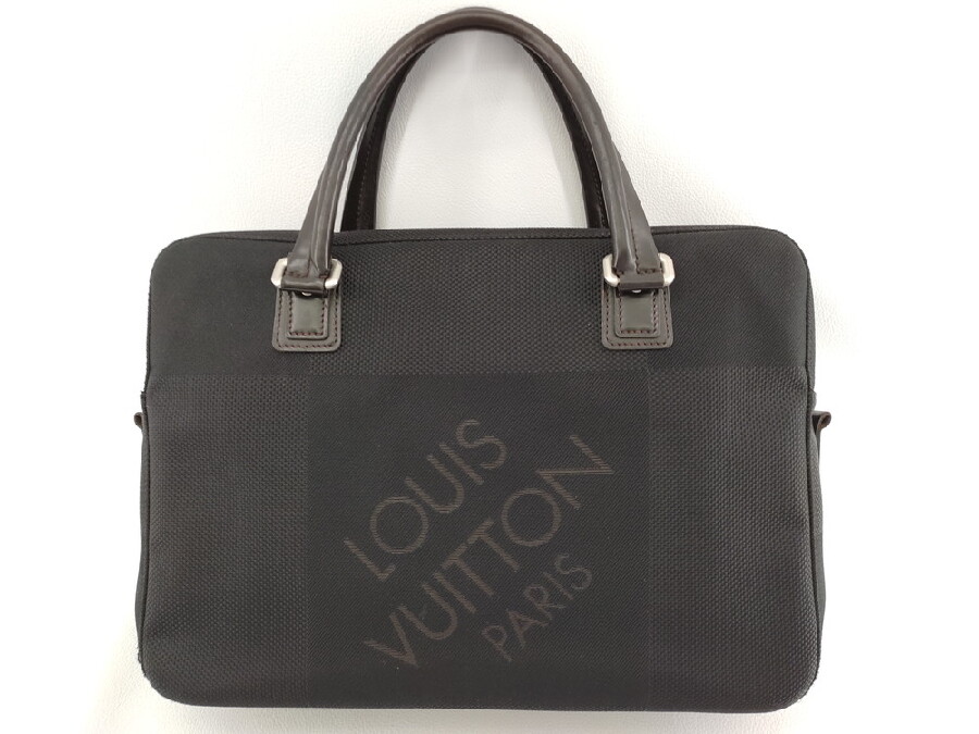 LOUIS VUITTON(M93082) ダミエ・ジェアンのビジネスバッグのご紹介です