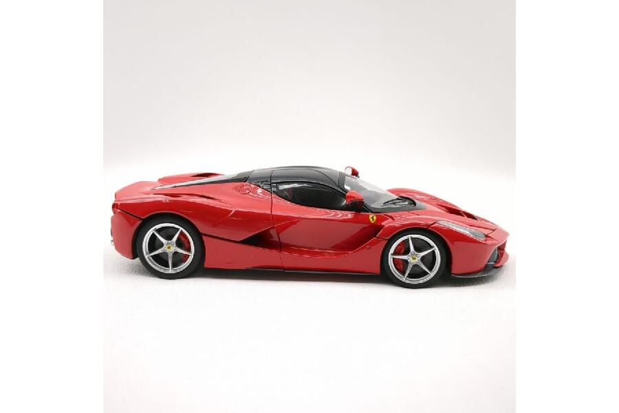 Hot Wheels Ferrari LaFerrari Red BCT79 レッド 1/18 ミニカー ラ