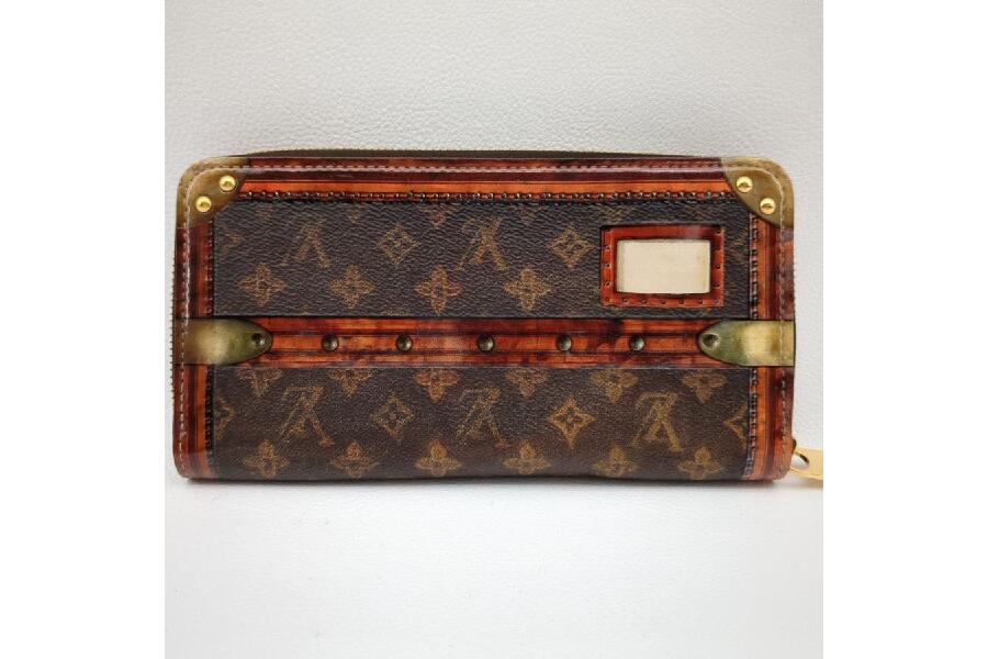 LOUIS VUITTON ジッピーウォレット モノグラム・トランクタイム M52746