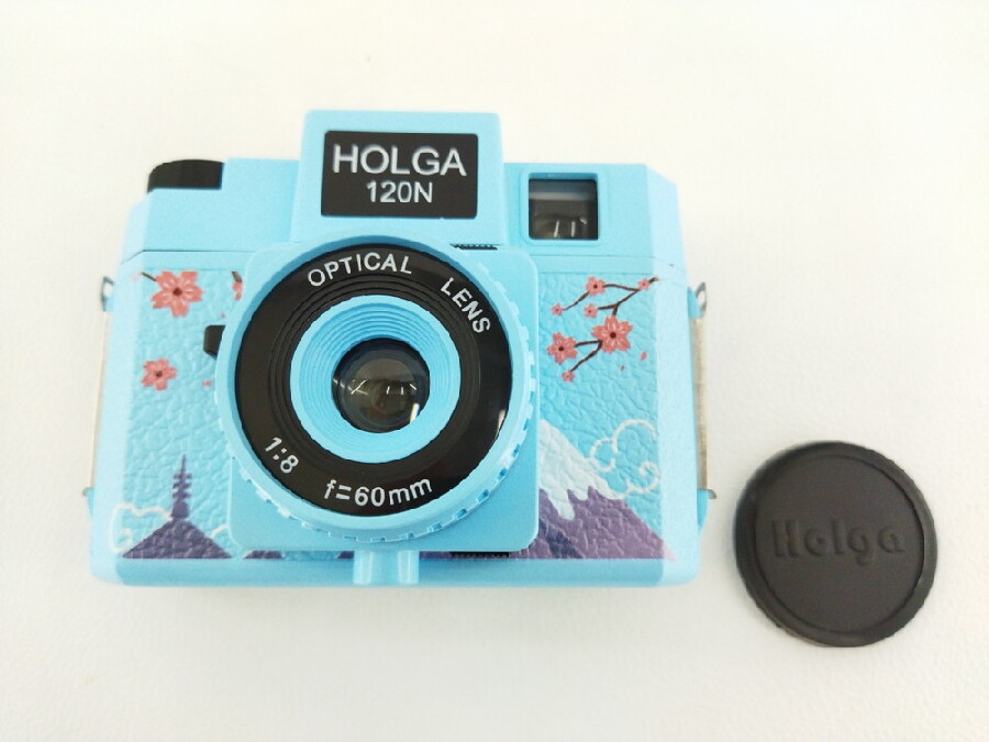 フィルムカメラ HOLGA H-120N（Japan Limited Edition) をお買取入荷