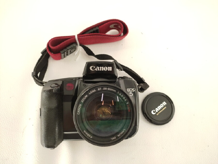 フィルムカメラ Canon EOS5 をお買取入荷しました。｜2022年09月24日