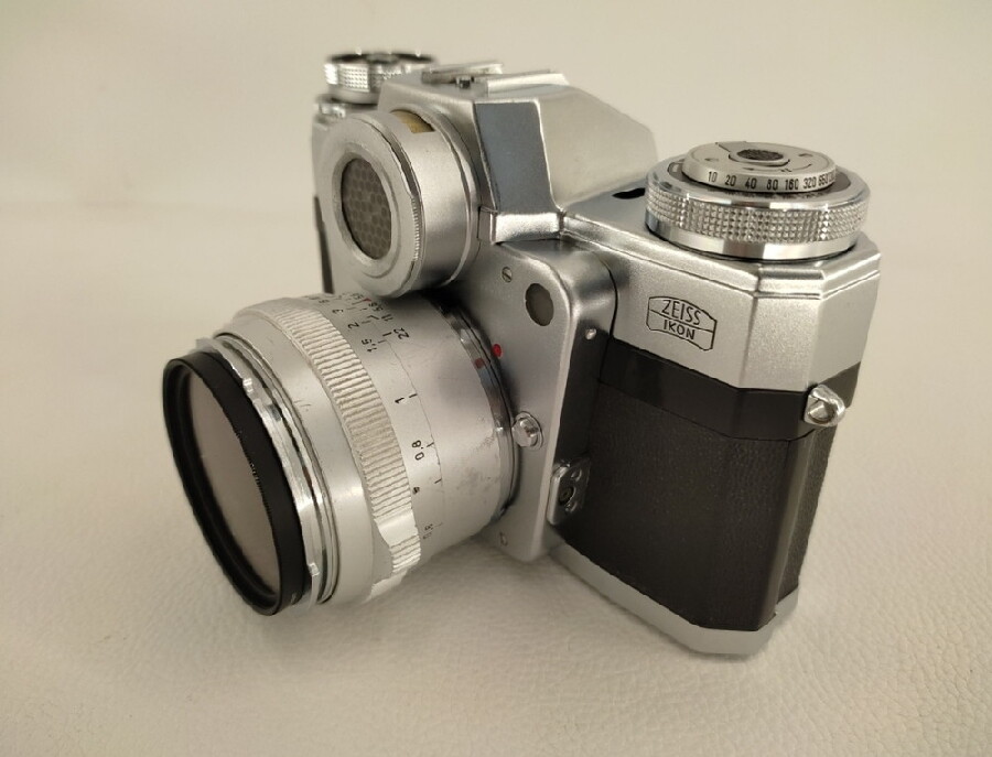 フィルムカメラ ZEISS IKON Contarex I をお買取入荷しました。｜2022年11月17日｜静岡県のリサイクルショップ  ピックアップ藤枝高洲店