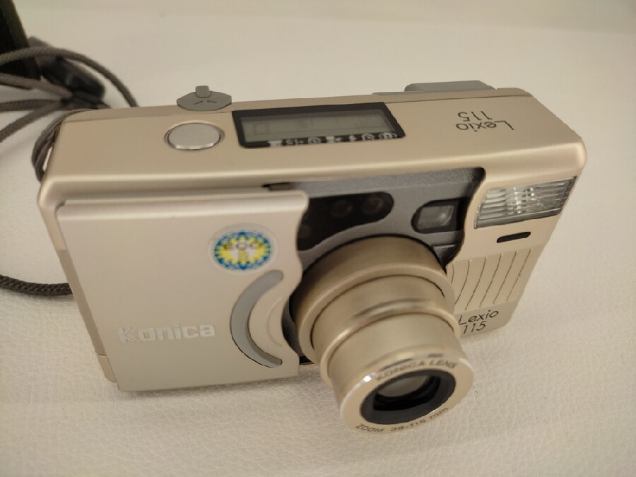 フィルムカメラ Konica Lexio 115」をお買取入荷しました。｜2023年03 