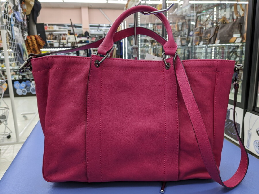 LONGCHAMP ロンシャン レザー ショッキングピンク ハンドバッグ入荷しました！｜2023年01月12日｜静岡県のリサイクルショップ  ピックアップ静岡登呂店