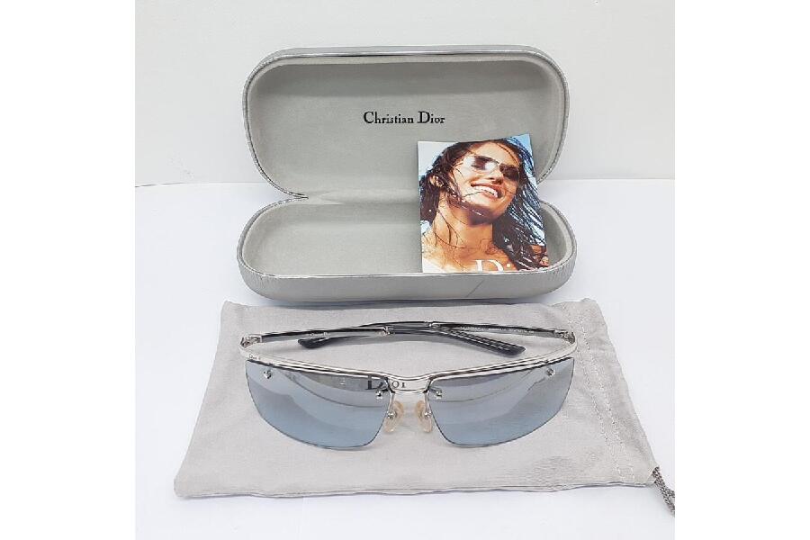 Christian Dior ディオール サングラス メガネ 保存袋、ケース付きカラー