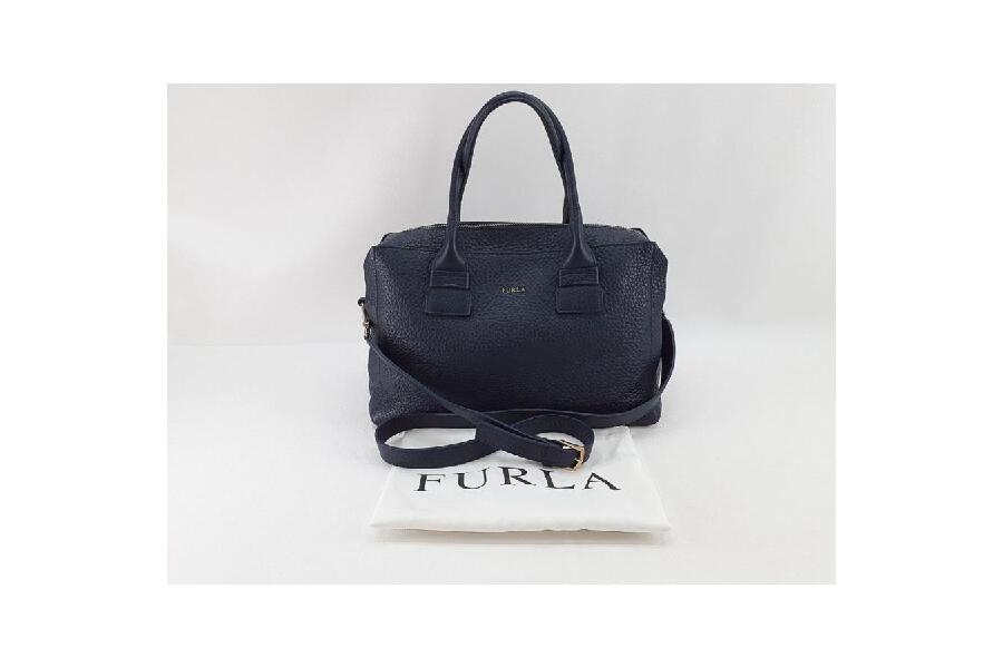 フルラ 2wayショルダーバッグ F6914 カプリッチョ ネイビー 保存袋/ストラップ付 FURLA  入荷しました♪｜2024年05月30日｜静岡県のリサイクルショップ キンバリー浜松高林店