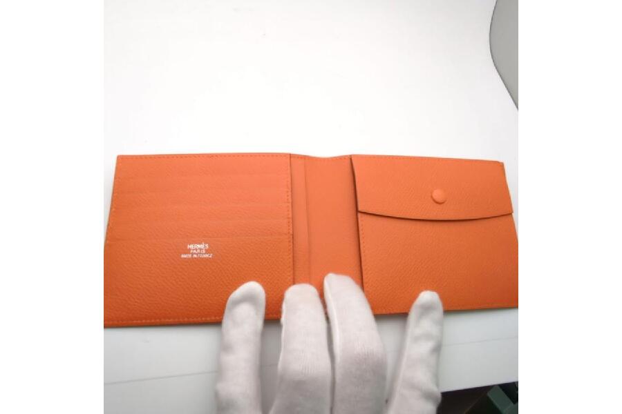 未使用同等品】HERMES エルメス MC2 ガリレイ 二つ折り財布 オレンジ 043007CK-93 箱付 エプソン  入荷しました♪｜2024年07月08日｜静岡県のリサイクルショップ キンバリー浜松高林店