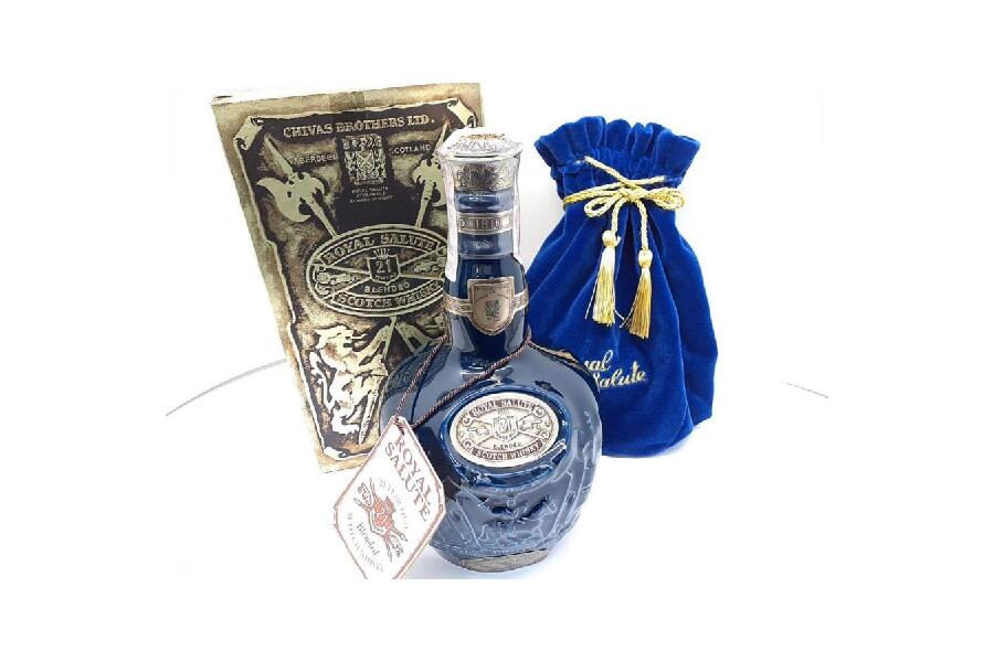 シーバスブラザーズ ウイスキー ロイヤルサルート 21年 700ml 43% 箱 布袋付 青陶器ボトル CHIVAS  BROTHERS入荷しました♪｜2024年07月22日｜静岡県のリサイクルショップ キンバリー浜松高林店