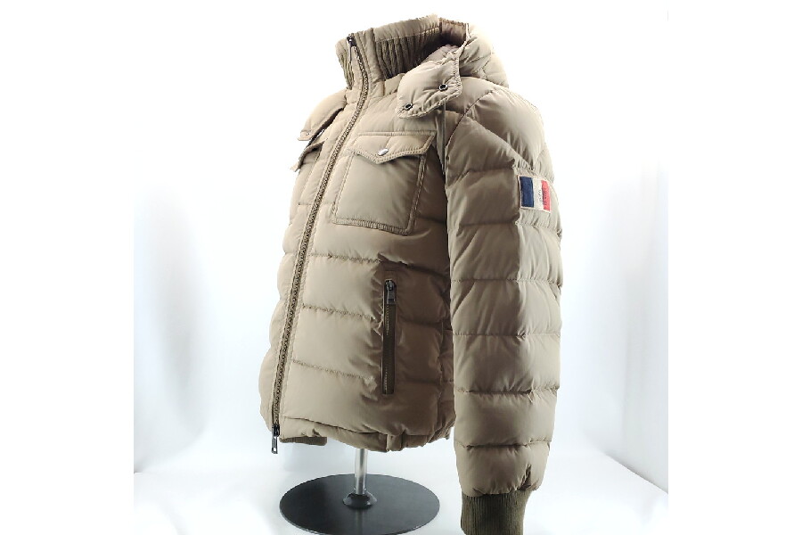 モンクレール（MONCLER）フェドールダウンジャケット】お売りいただき