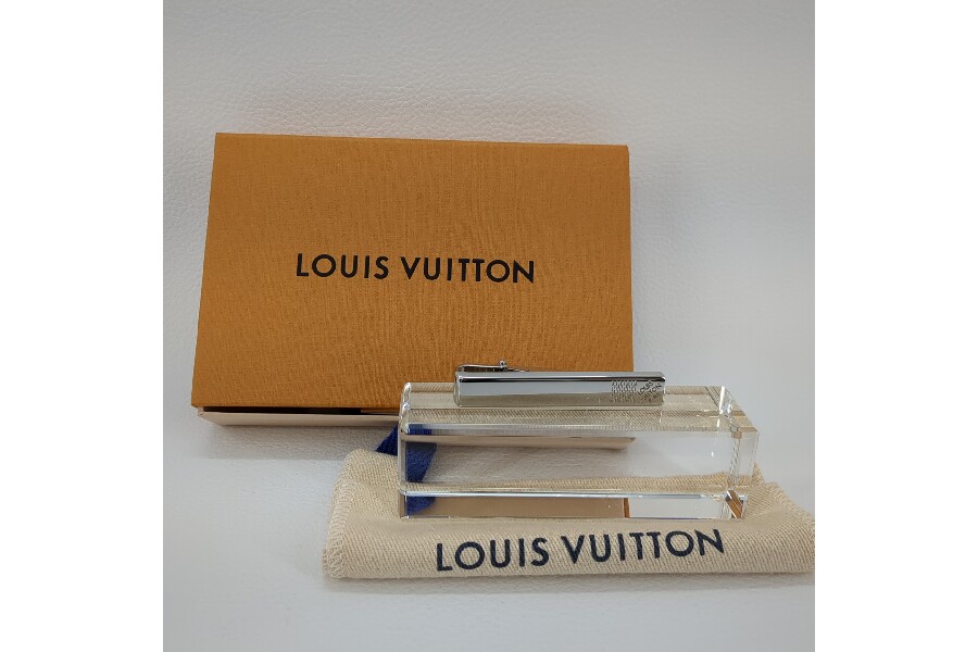 ルイ・ヴィトン（LOUIS VUITTON）ネクタイピン・ダミエ M61976 買取り