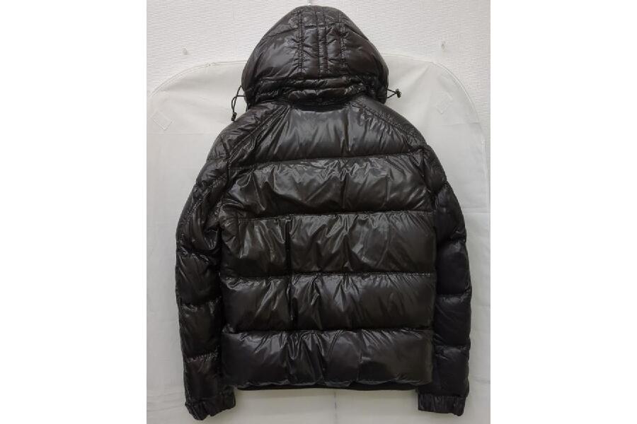 MONCLER モンクレール ブランソン ダウンジャケット サイズ1 ブラウン 41355/50/68950 フード付き メンズ  モルドバ製入荷しました♪｜2024年06月18日｜静岡県のリサイクルショップ キンバリー静岡SBS通り店