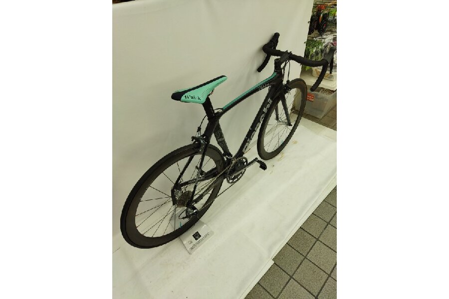 フレーム形状がかっこいい！ Bianchi ORTLE XR1 ロードバイク のご紹介です。｜2022年10月21日｜静岡県のリサイクルショップ  ピックアップフィールドギア浜松宮竹店