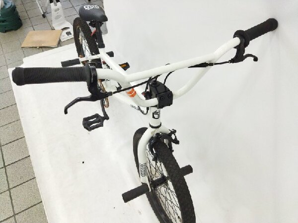 誰でも気軽に乗れる見せるBMX! DOPPELGANGER DX20-WH BMX のご紹介です。｜2023年07月13日｜静岡県のリサイクルショップ  ピックアップフィールドギア浜松宮竹店