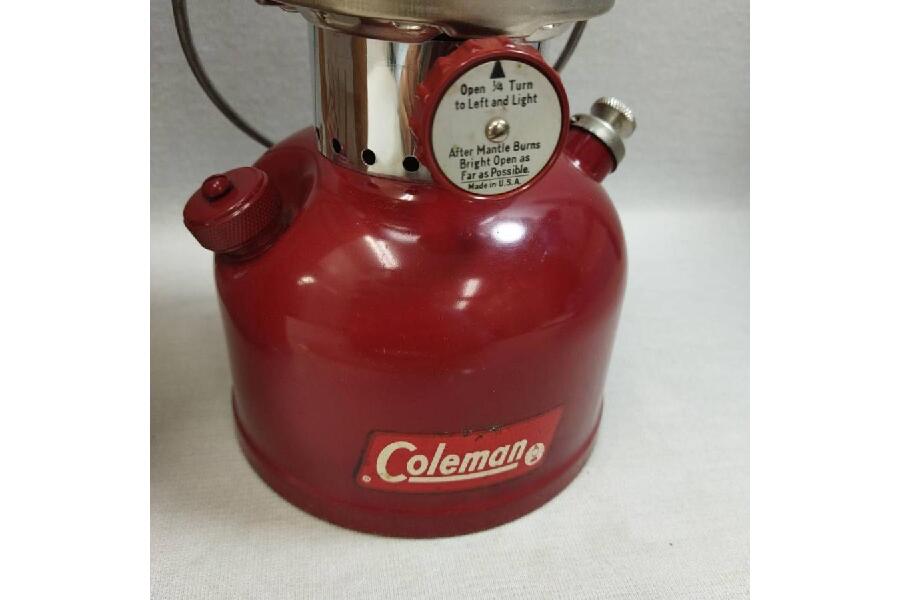 超美品】 Coleman A 200A バーガンディ 箱 冊子付 ガソリンランタン 1961年9月 入荷しました♪｜2024年03月06日｜静岡県のリサイクルショップ  ピックアップフィールドギア浜松宮竹店